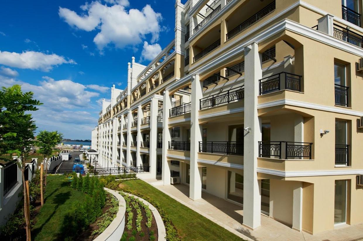 Penelopa Palace Apart Hotel & SPA Pomorie Exterior foto