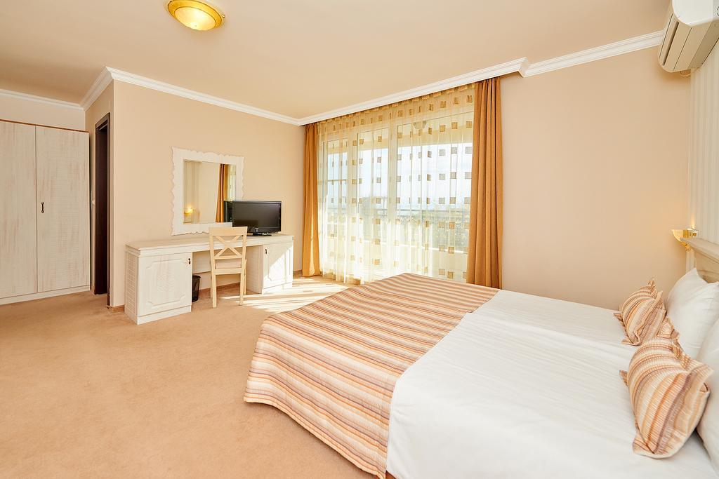 Penelopa Palace Apart Hotel & SPA Pomorie Exterior foto