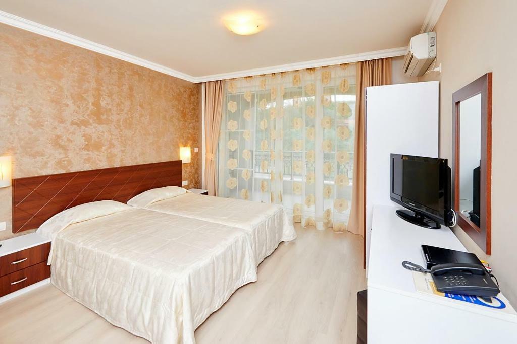 Penelopa Palace Apart Hotel & SPA Pomorie Exterior foto