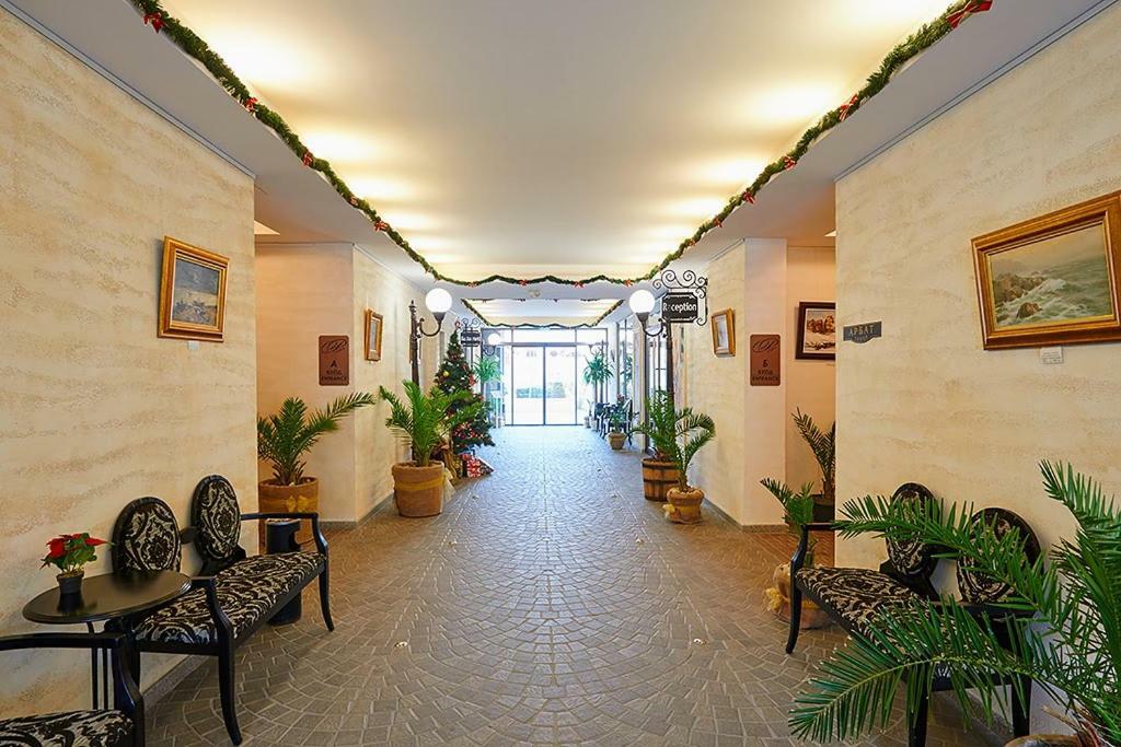 Penelopa Palace Apart Hotel & SPA Pomorie Exterior foto